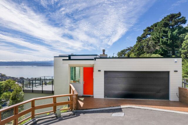 Modern Elegance with Spectacular Sea Views